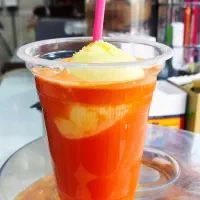 تعدادی یخچال و تجهیزات کافی شاپ به علت تغییر شغل