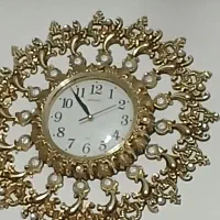 ساعت دیواری