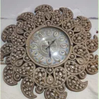 ساعت نو و شیک