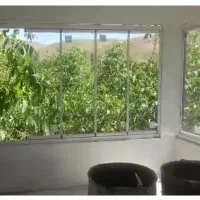 شیشه بالکنی