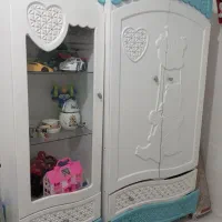 کمد و ویترین بچگانه