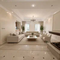 فرمانیه شرقی ۱۸۲ متر ۳ خواب یک مستر ۲ جهت نور