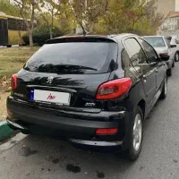 ۲۰۷ پانا مدل ۱۴۰۱