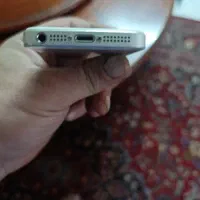 آیفون 5 s|موبایل|مشهد, چهارچشمه|دیوار