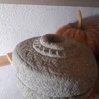 سنگ اسیاب قدیمی