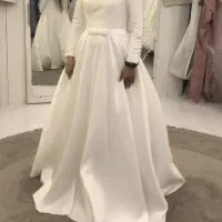 لباس  عقد و نامزدی سفید کاملا نو