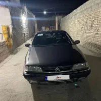 زانتیا خودرو سواری