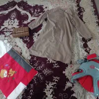 تعدادی لباس و دو دوچرخه نیاز به تعمیر|دوچرخه، اسکیت، اسکوتر|دوگنبدان, |دیوار