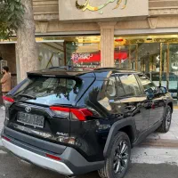 تویوتا راوفور