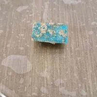 سنگ فیروزه و شجر