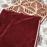 شال مبل + دو عدد کاور کوسن (یک میلیون تومان)