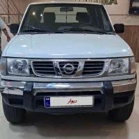 نیسان پیکاپ دوکابین