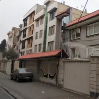 ۸۶ متر ، دو خوابه ، میدان ۷۷ نارمک