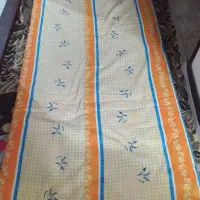 پشتی|پشتی|خمینی‌شهر, |دیوار