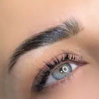 Off ویژه لیفت مژه و ابرو