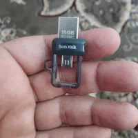 فلش 16گیگ سان دیسک سالم