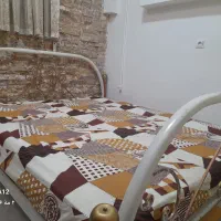 تخت دونفره فلزی سالم با کفی