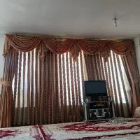 پرده سلطنتی با یالان