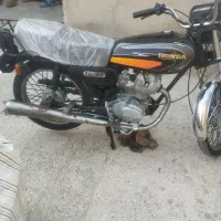 سلام دوستان موتور سیکلت 125مصادره ای در حد نو|موتورسیکلت|خاش, |دیوار