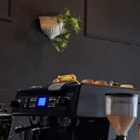 استخدام باریستا خانم کافه