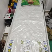 تخت تک نفره