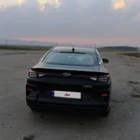 جک تمام برقی EJ7