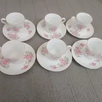 فنجان و نعلبکی چینی