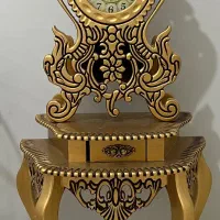 ساعت کنسولی