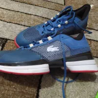 کتونی نو اورجینال|کیف، کفش، کمربند|ساری, |دیوار