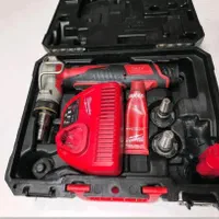 میخ کوب چاشنی خور هیلتی نو آک|ابزارآلات|بندرعباس, |دیوار