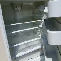 یخچال و فریزر (نیم فریزر) سینجر