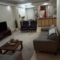 85متربرمیدان۸۱