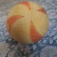 توپ فوتبال در حد