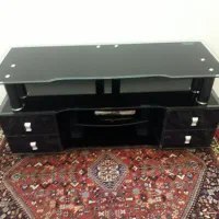 میز شیشه ای و تلوزیون ۱۴سامسونگ|تلویزیون و پروژکتور|آباده, |دیوار