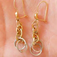 گوشواره نمادارسبک