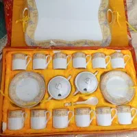 سرویس قهوه خوری ۱۲ نفره