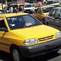 تعدادی راننده با خودروی شخصی و تاکسی پژو پراید...