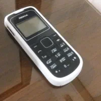 نوکیا ساده اصل در حد