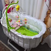 تخت کنار مادر گهواره|تخت و صندلی بچه|رشت, استقامت ۱|دیوار