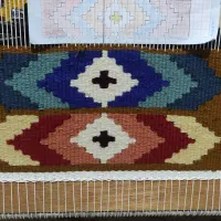 بافت وچله کشی گلیم و قالی