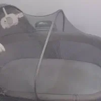 تخت کنار مادر برقی