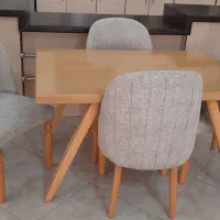 میز نهار خوری ۴ نفره