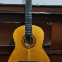 گیتار یاماها قدیمی فوق العاده