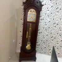 ساعت چوبی ایستاده