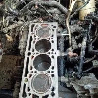 استاد کار ماهر مکانیک موتور و گیربکس