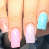 خدمات کاشت ناخن با بهترین کیفیت و متریال