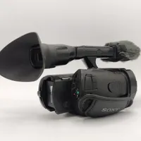 دوربین فیلمبرداری سونی sony NEX-VG900E|دوربین عکاسی و فیلم‌برداری|تهران, پامنار|دیوار