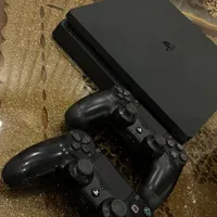 PS4 1tra slim