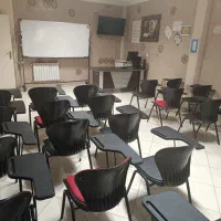 اجاره کلاس اموزشی و جلسه رسمی (مجهز)|اجارهٔ کوتاه‌مدت دفتر کار و فضای آموزشی|تبریز, |دیوار