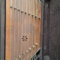 سنتور نونو|سازهای سنتی|اسلام‌شهر, باغ فیض|دیوار